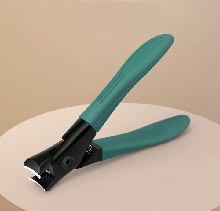 Anti-Splash Nail Clippers
